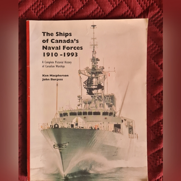 SOLD - The ships of Canada's Naval Forces 1910-1933 - Picture 1 of 3